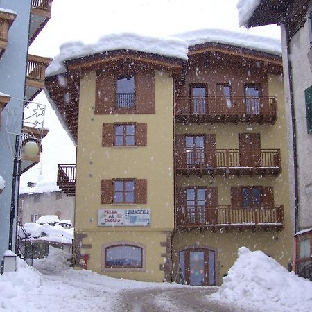 Residence Cime D'Oro Андало Екстериор снимка
